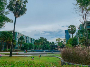 lumpini park beach